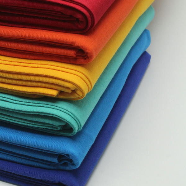 定制涤纶涂布 - 抗撕裂耐高温性能卓越，支持来样定制颜色与纹理的涤纶合成面料