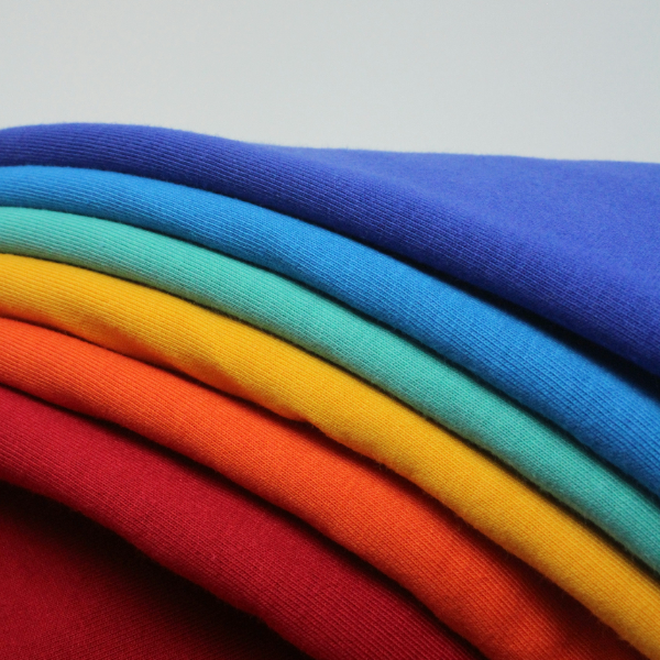高档涤纶布批发 - 100%涤纶纤维耐皱快干，多用途书包及户外家具套生产用料